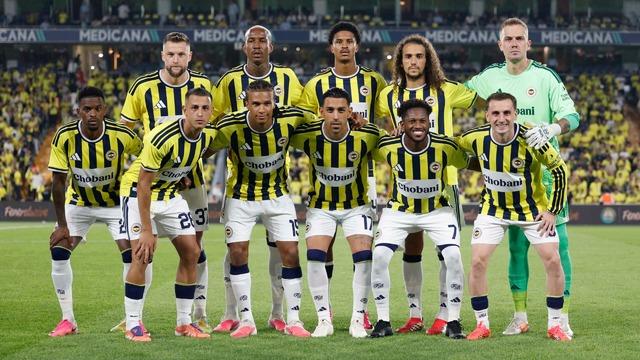 Fenerbahçe'de Sürpriz Ayrılık ve Transfer Detayları