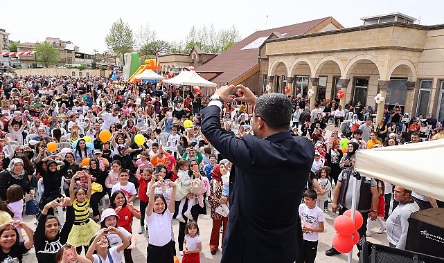 Nevşehir Belediyesi'nin düzenlediği Çocuk Şenliği 23 Nisan'da yoğun ilgi gördü – KÜLTÜR SANAT