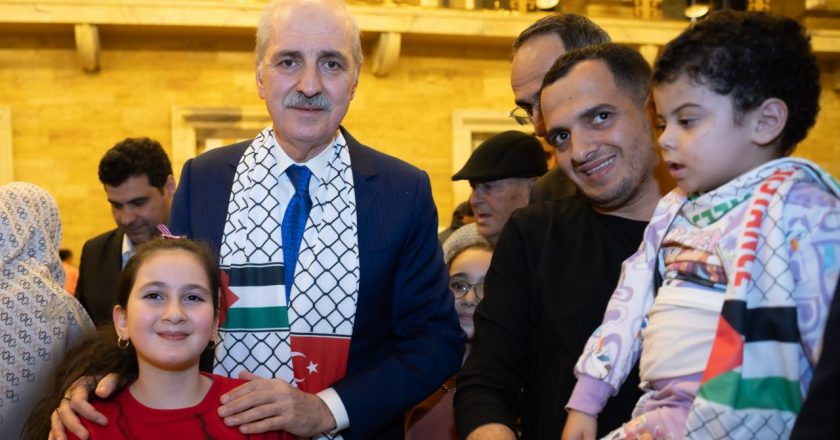 TBMM Başkanı Kurtulmuş, Gazzelilerle iftarda buluştu