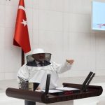 Arıcı kıyafeti giyen CHP'li Adıgüzel'e tepki – Son dakika siyasi haber