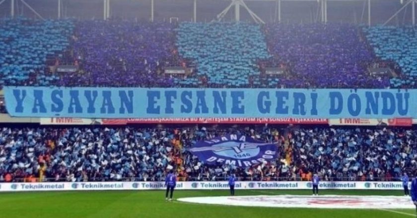 Adana Demirspor taraftarının Murat Sancak ve yönetime tepkisi – Son Dakika Spor Haberleri