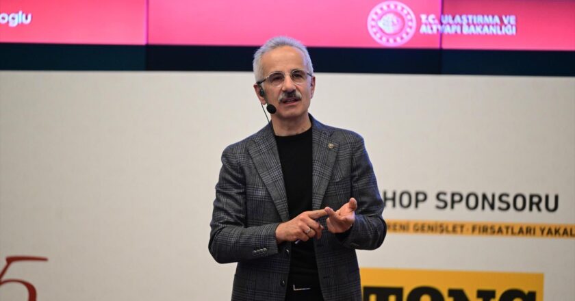 Bakan Uraloğlu: Kuzey Marmara Otoyolu’ndan Ankara’ya otoyol projesine başladık