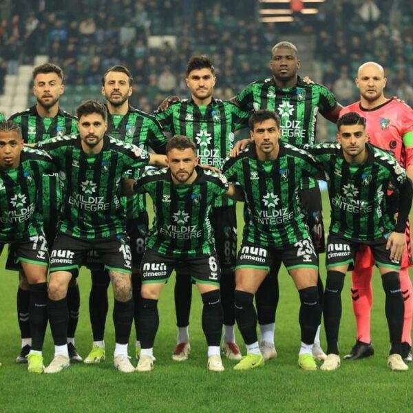 Kocaelispor’da ayrılık! 3 isme veda edildi…
