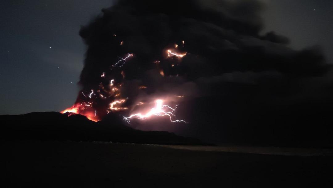 8.8 depremi her iki ülkeye de kabus sağlar! Japonya'da Deniz, Rusya'daki yanardağ ... Sürpriz Görüntüler: Bir yukarı ve aşağı ... 2
