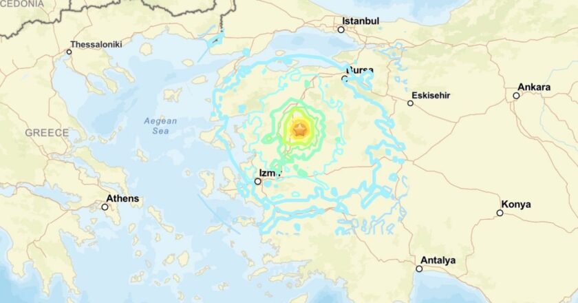Balıkesir’de 6,1 büyüklüğünde deprem: İstanbul, İzmir ve Bursa’da da hissedildi