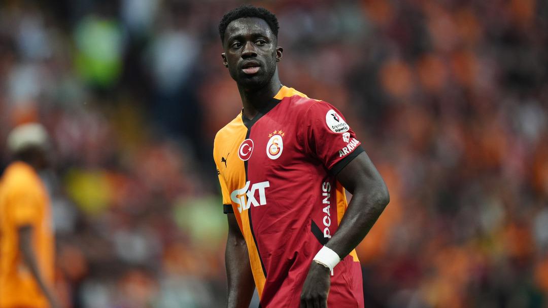 Maçın sonunda Galatasaray'ın yıldızı kelimeleri karıştırdı! 