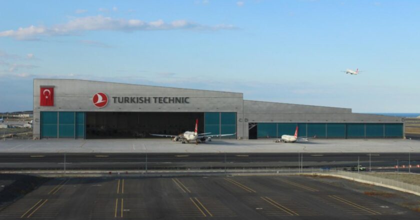 LOT Polish Airlines uçaklarının bakımı THY Teknik'e emanet