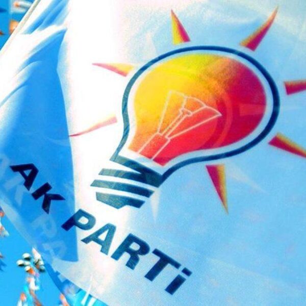 AK Parti’den ’23. yıl dönümü’ adımı: “#SizBunuOkurken” etiketiyle kamuoyuna sunuldu