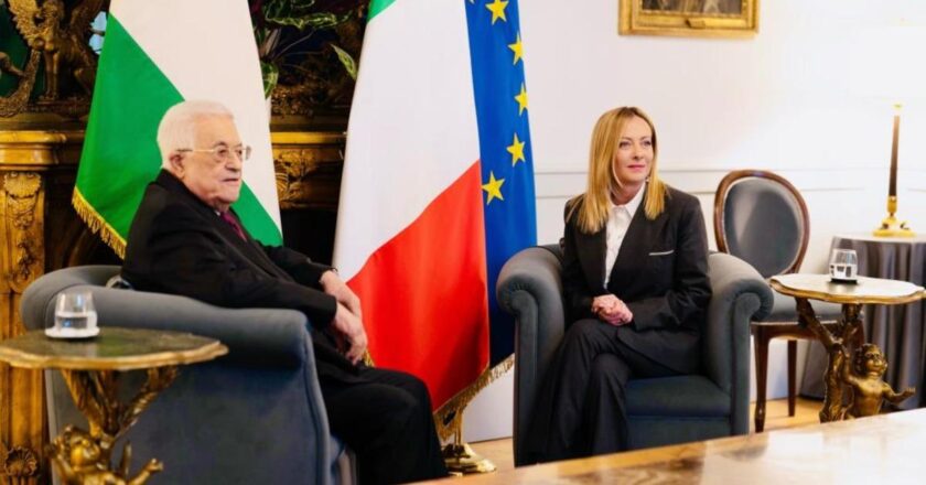 İtalya Başbakanı Meloni, Roma’da Filistin Devlet Başkanı Abbas ile görüştüDünya Haberleri