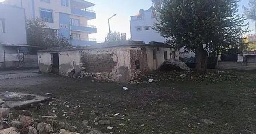 Kaçırıldığı yalanıyla ailesinden para talep etti