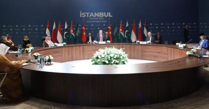 Barış için elimizi taşın altına koymaya hazırız