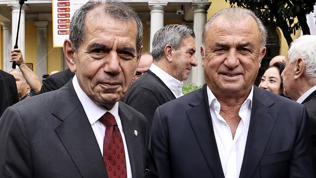 Dursun Özbek, yeniden Galatasaray Başkanı seçildi!