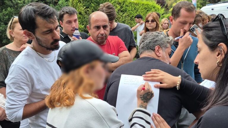 Ceza ve İrem Derici sahneye çıkmadı: Festivalde ortalık karıştı